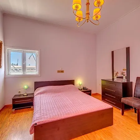 Halaris Эрмуполис