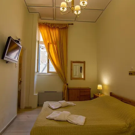 Hotel Halaris