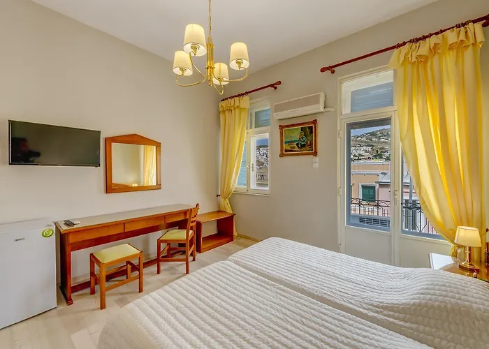 Hotel Halaris Ermoupoli