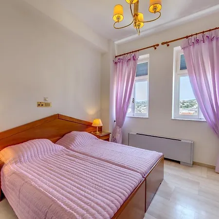 Halaris Hotel Ermoupoli