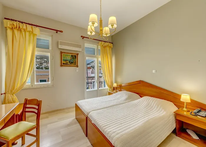 Otel Halaris Ermoupoli